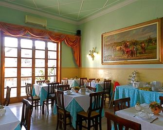 Hotel Desiree - Florencia - Restaurante