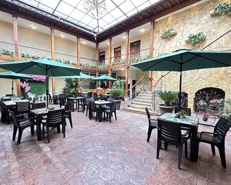 Nass Central Garden - Cuenca - Restaurant