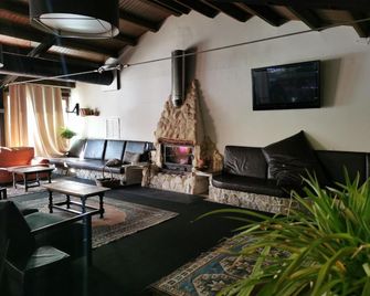 Hotel Las Truchas - Nuevalos - Salon