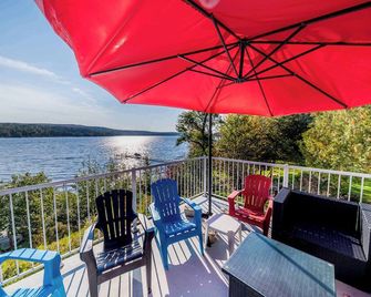 SPA and Lake - Chalet le Relaxarium - Lac Etchemin - Balcon