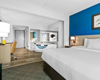 Comfort Inn and Suites Grand Blanc - Flint - Grand Blanc - Chambre