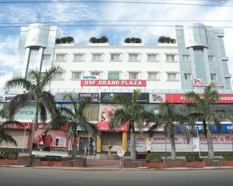 Hotel Dsf Grand Plaza - Tuticorin - Gebouw