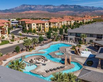 Zion Village Resort 2102 Community Pool, Ping Pong table, and near Zion National Park - Hurricane - Pool