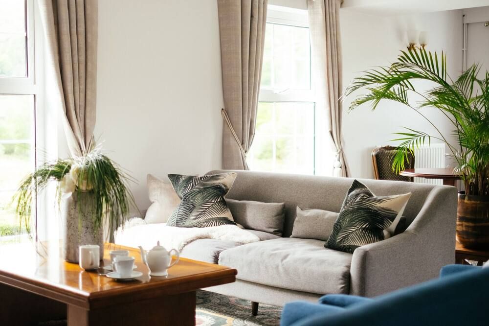 Ty Afon - River House