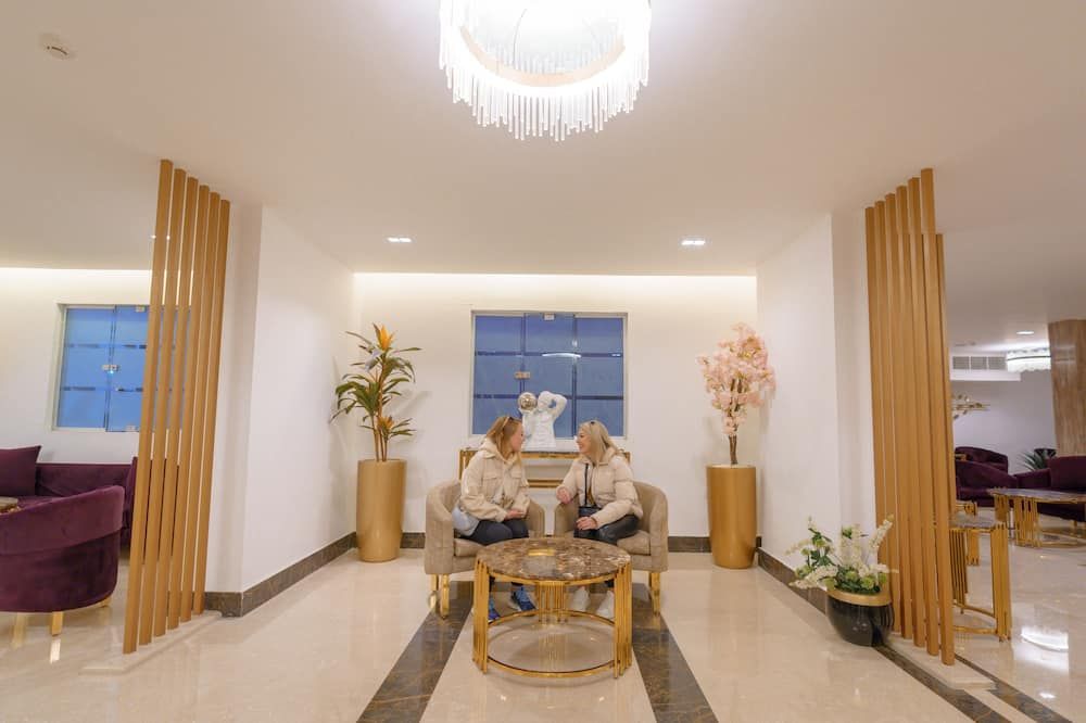 منتجع مينامارك بيتش