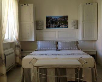 Hotel Budoni Beach - Budoni - Bedroom