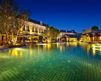 Rancho Charnvee Resort & Country Club Khaoyai - Pak Chong - Uima-allas