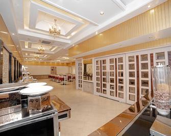 Pearl Courtyard - Varanasi - Restaurant