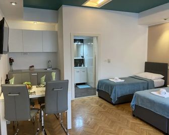 Apartma City & Free Parking - Lublana - Sypialnia