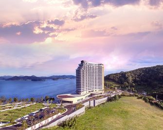 Stanford Hotel and Resort Tongyeong - Tongyeong