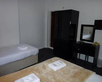 Notting Hill Hotel - London - Bedroom