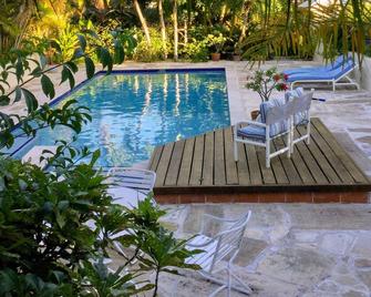 Romantic Hideaway - Caribbean-Styled Cottage In Lush Tropical Gardens - St. John's - Pool