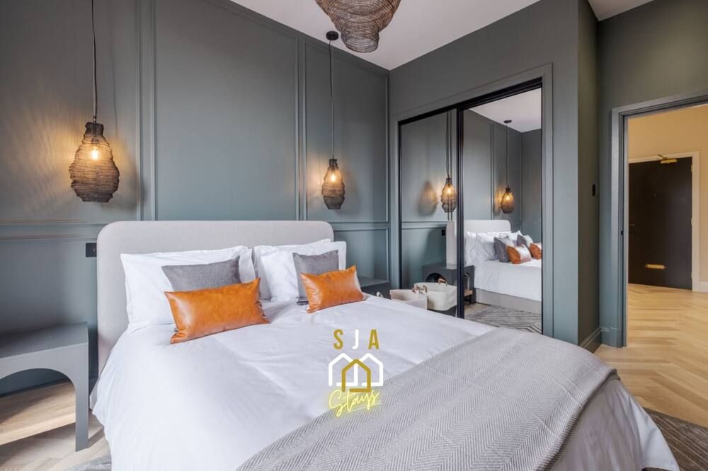 Bastille Stay - Sja Stays - Luxury 2 Bed Apartment - Aberdeen - Bedroom