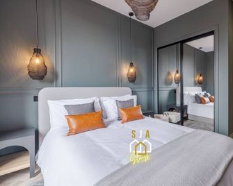 Bastille Stay - Sja Stays - Luxury 2 Bed Apartment - Aberdeen - Bedroom