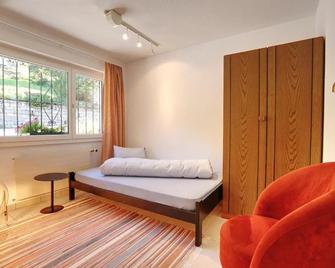 Hotel Zarera - Poschiavo - Habitación