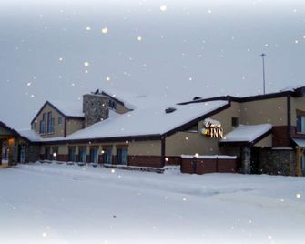 C'mon Inn & Suites Fargo - Fargo - Building