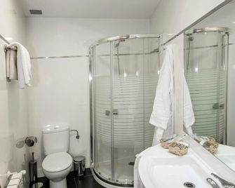 Hotel Puerta de la Santa - Ávila