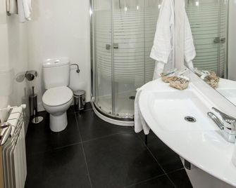 Hotel Puerta de la Santa - Ávila de los Caballeros