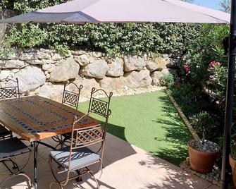 Golf de Pont Royal - Charming country house with private pool in the heart of the estate - Mallemort - Patio