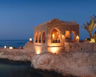 Mövenpick Resort El Quseir - Al Quşayr - Bar