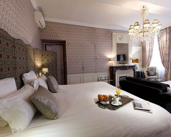 Hotel & Spa Le Grand Monarque, BW Premier Collection - Chartres - Bedroom