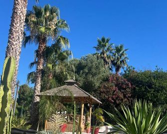 Appartement charmant à La Cadière-d'Azur, 68 m², jacuzzi - La Cadière-d'Azur - Extérieur