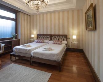 Sasueta Manor House 5 minutes from downtown - San Sebastián - Habitación