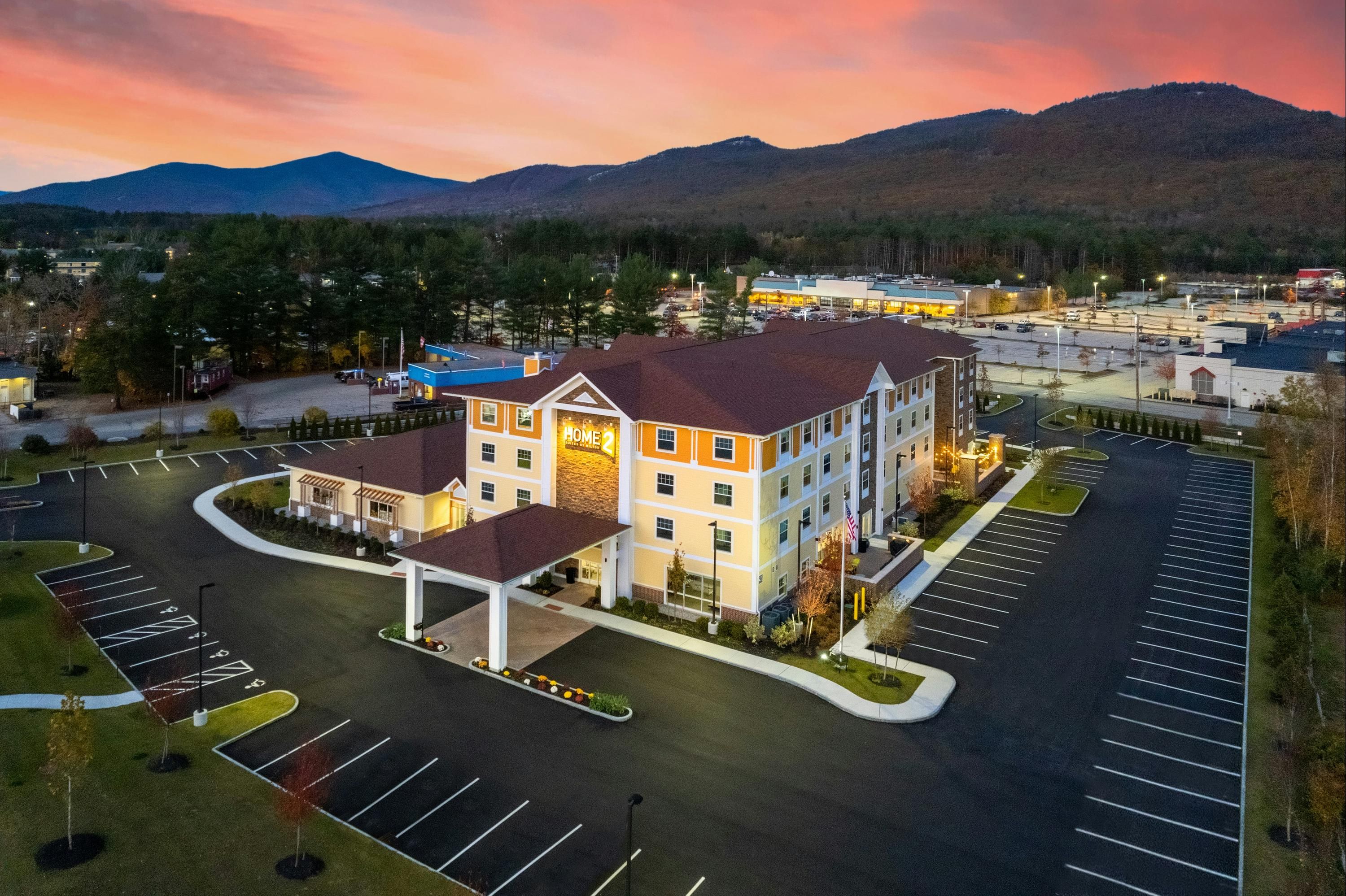 Home2 Suites by Hilton North Conway - North Conway - Gebäude