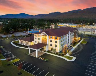 Home2 Suites by Hilton North Conway - North Conway - Gebäude