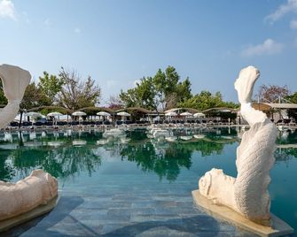 Miarosa Kemer Beach - Kemer - Pool