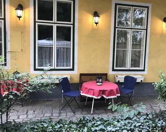 70m² großes Apartment mit Gartenzugang - Vienna - Patio