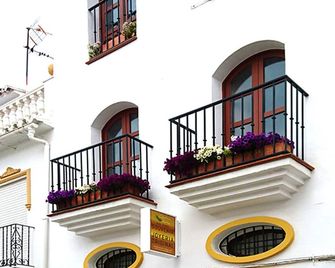 Centro de Arte - Yunquera - Edificio