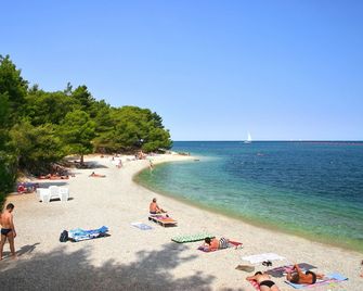 Apartments Kanegra Plava Laguna - Umag - Ranta