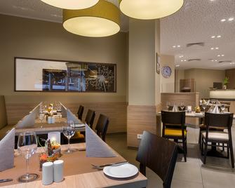 Garner Hotel Bochum By IHG - Bochum - Restaurant