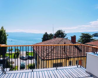 Su Hotel - Ohrid - Balcon
