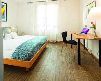 Business & Art Hotel Markgraf - Emmendingen - Bedroom