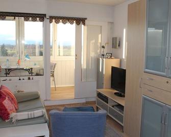 Ferienwohnung F402 für 2-4 Personen an der Ostsee - Krummbek - Sala de estar
