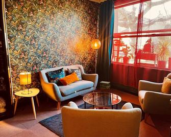 Cit'Hotel le Louvre - Orange - Obývací pokoj