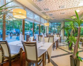 Hotel Delfin Spa&wellness - Dąbki - Bar