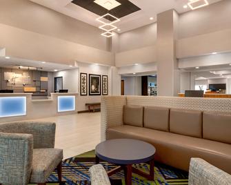 Holiday Inn Express & Suites Pembroke Pines-Sheridan St - Pembroke Pines - Budova