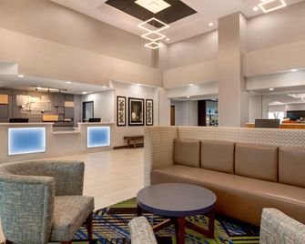 Holiday Inn Express & Suites Pembroke Pines-Sheridan St By IHG - Pembroke Pines - Edifici