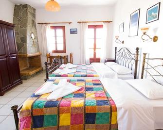Eutuxia Studios - Apollonia - Chambre