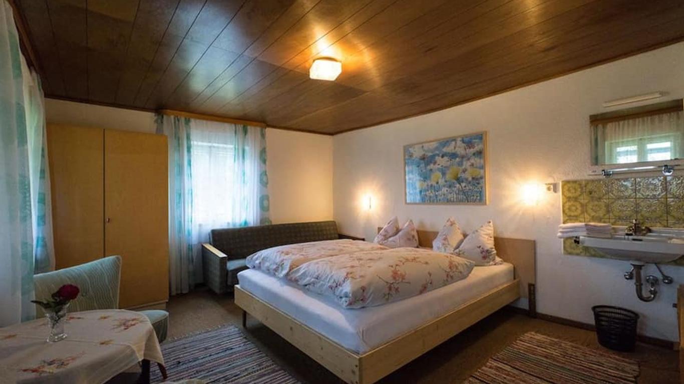 Pension am Waldesrand