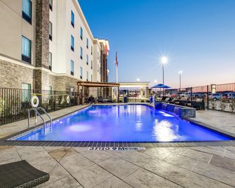 Hampton Inn & Suites Dallas/Ft. Worth Airport South - Fort Worth - Pool