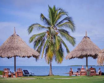 Hotel Punta Faro - Isla Mucura - Playa