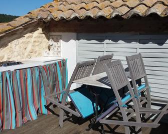 Le Patio Des Cigales - Roquefort-des-Corbières - Balcón