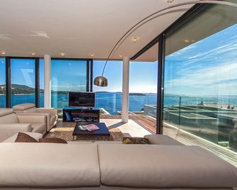 Golden Rays Luxury Villas & Apartments - Primosten - Phòng khách