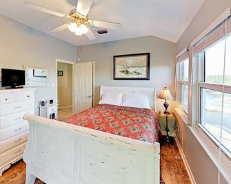 24101 Perdido Beach Blvd Condo Unit 305a 3 Bedrooms 2 Bathrooms Condo - Orange Beach - Ložnice