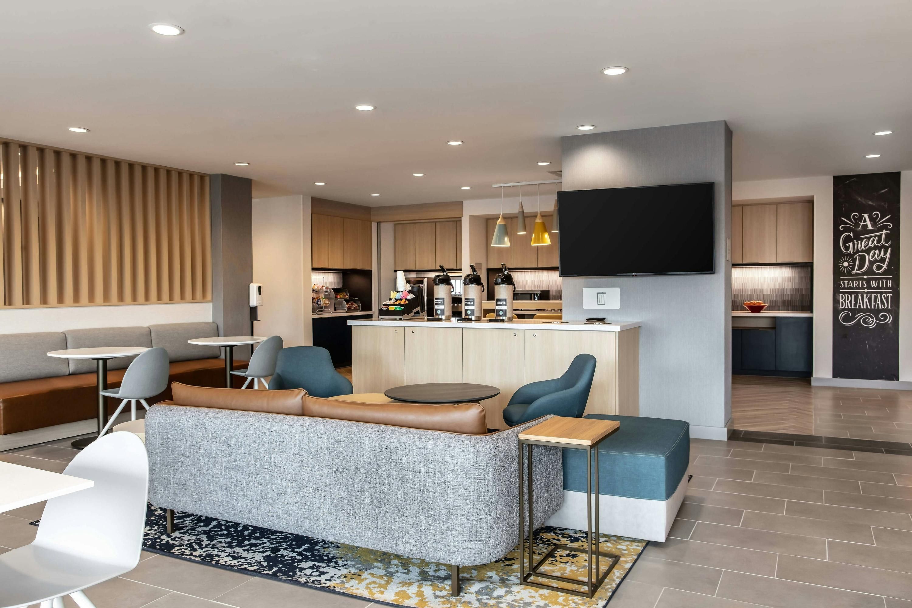 Towneplace Suites By Marriott Milwaukee West Bend - West Bend - Restaurant