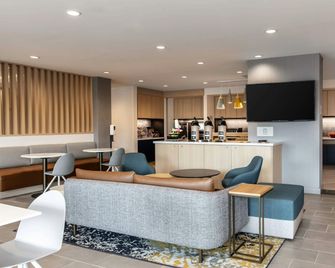 Towneplace Suites By Marriott Milwaukee West Bend - West Bend - Restaurant
